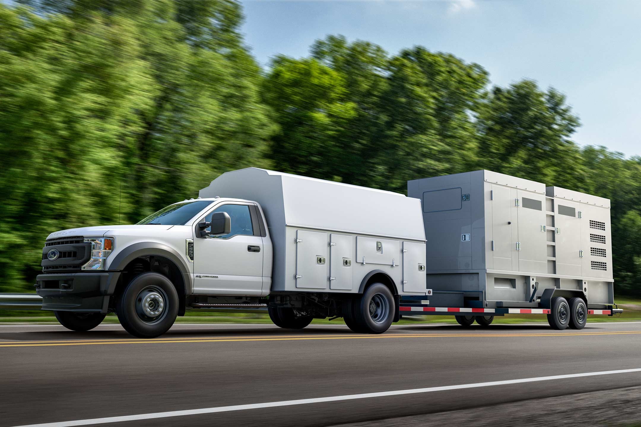 Ford F-450 XLT Chassis Cab