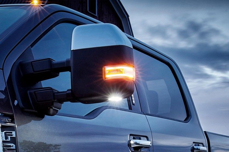 Ford F450 Lariat 6.7L V8 Diesel Engine